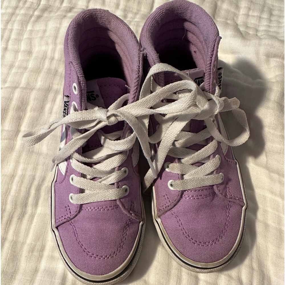EUC Girls Lilac Vans, Hi top